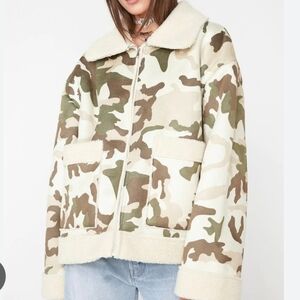 Tiger Mist Archird Camo Jacket